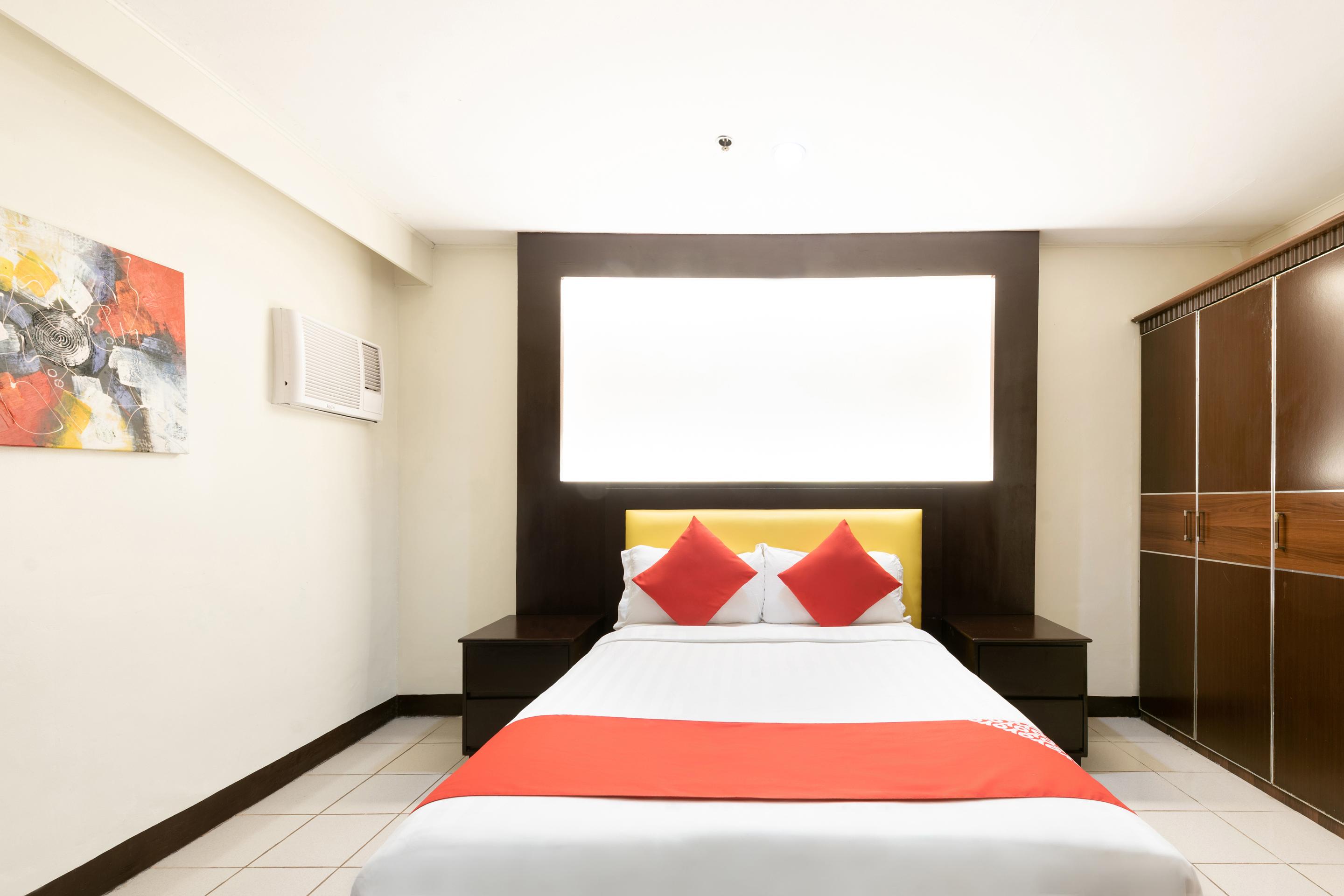 Oyo 115 Northridge Mansions Hotel Quezon City Eksteriør billede