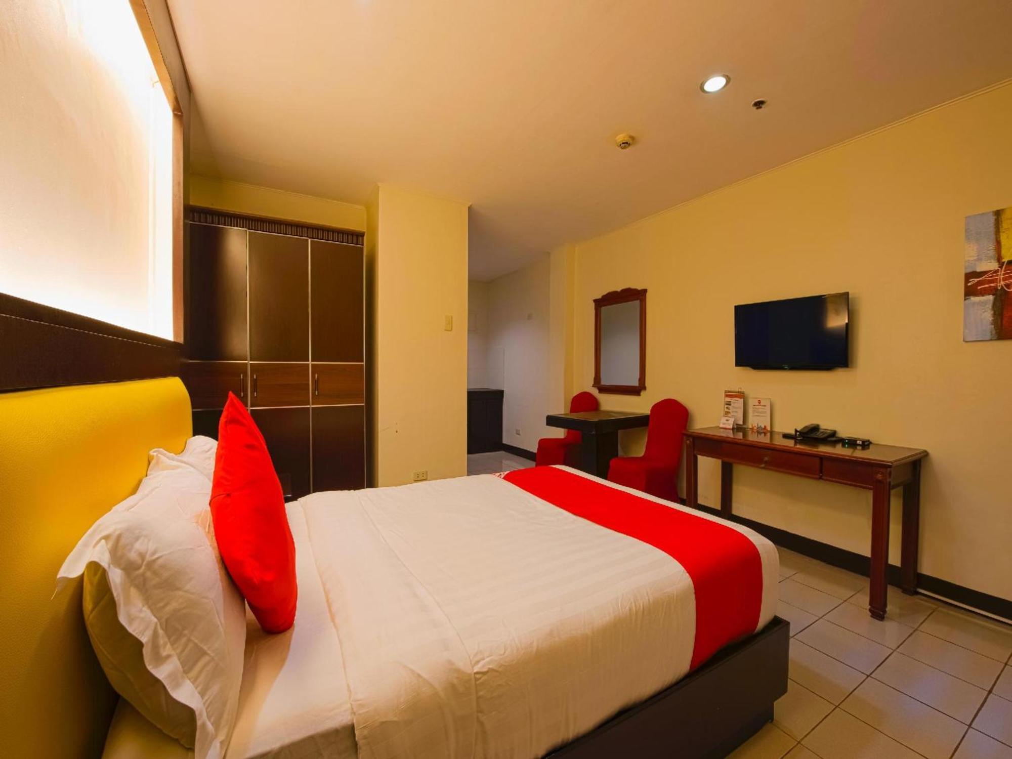 Oyo 115 Northridge Mansions Hotel Quezon City Eksteriør billede