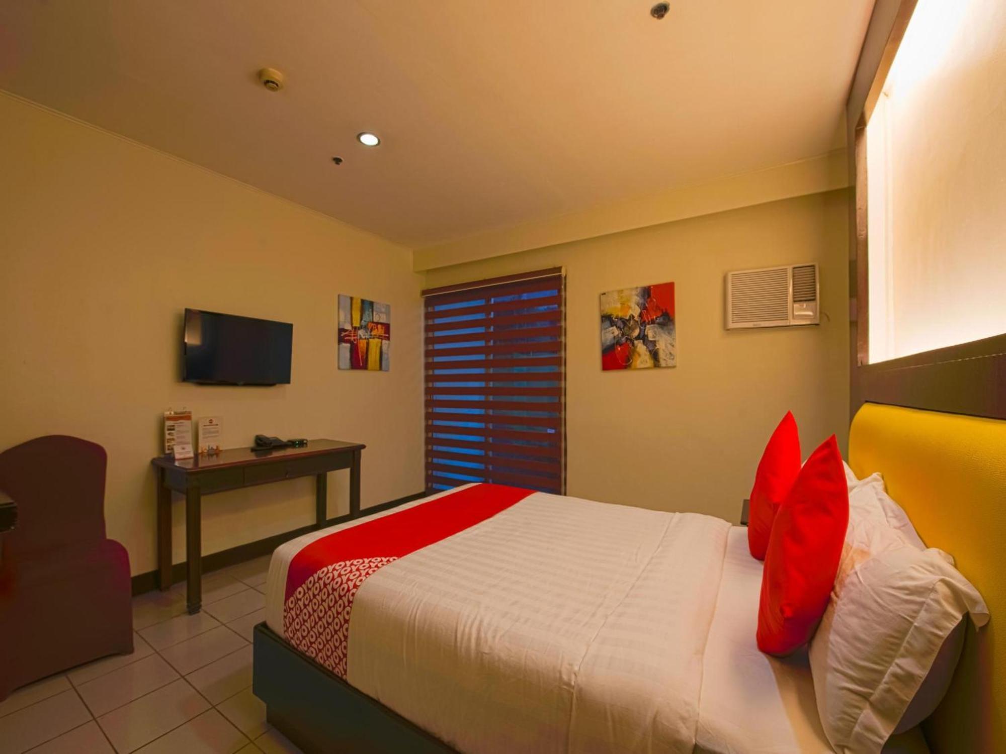 Oyo 115 Northridge Mansions Hotel Quezon City Eksteriør billede
