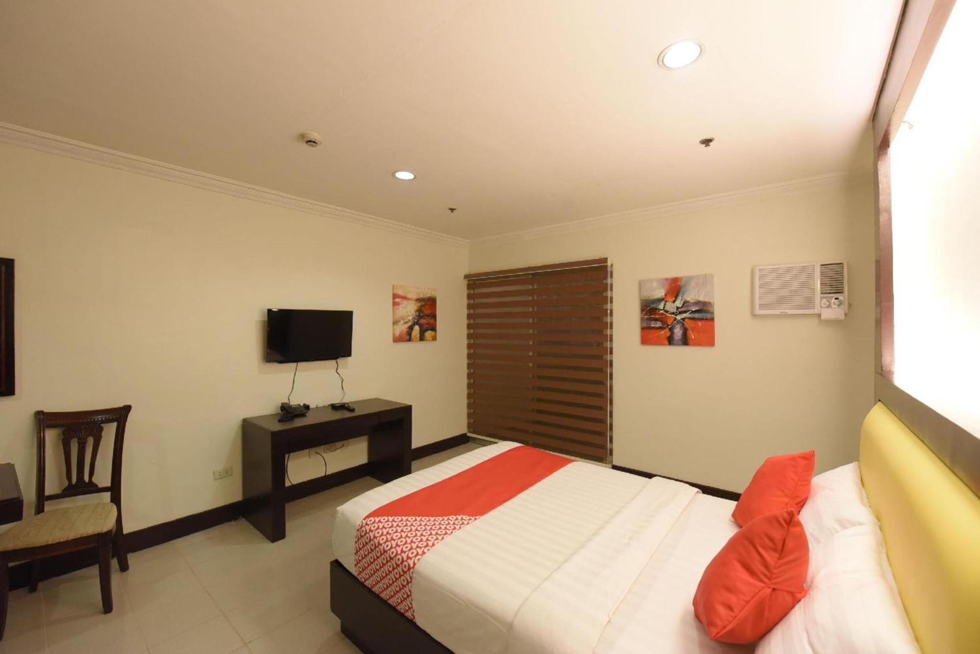 Oyo 115 Northridge Mansions Hotel Quezon City Eksteriør billede