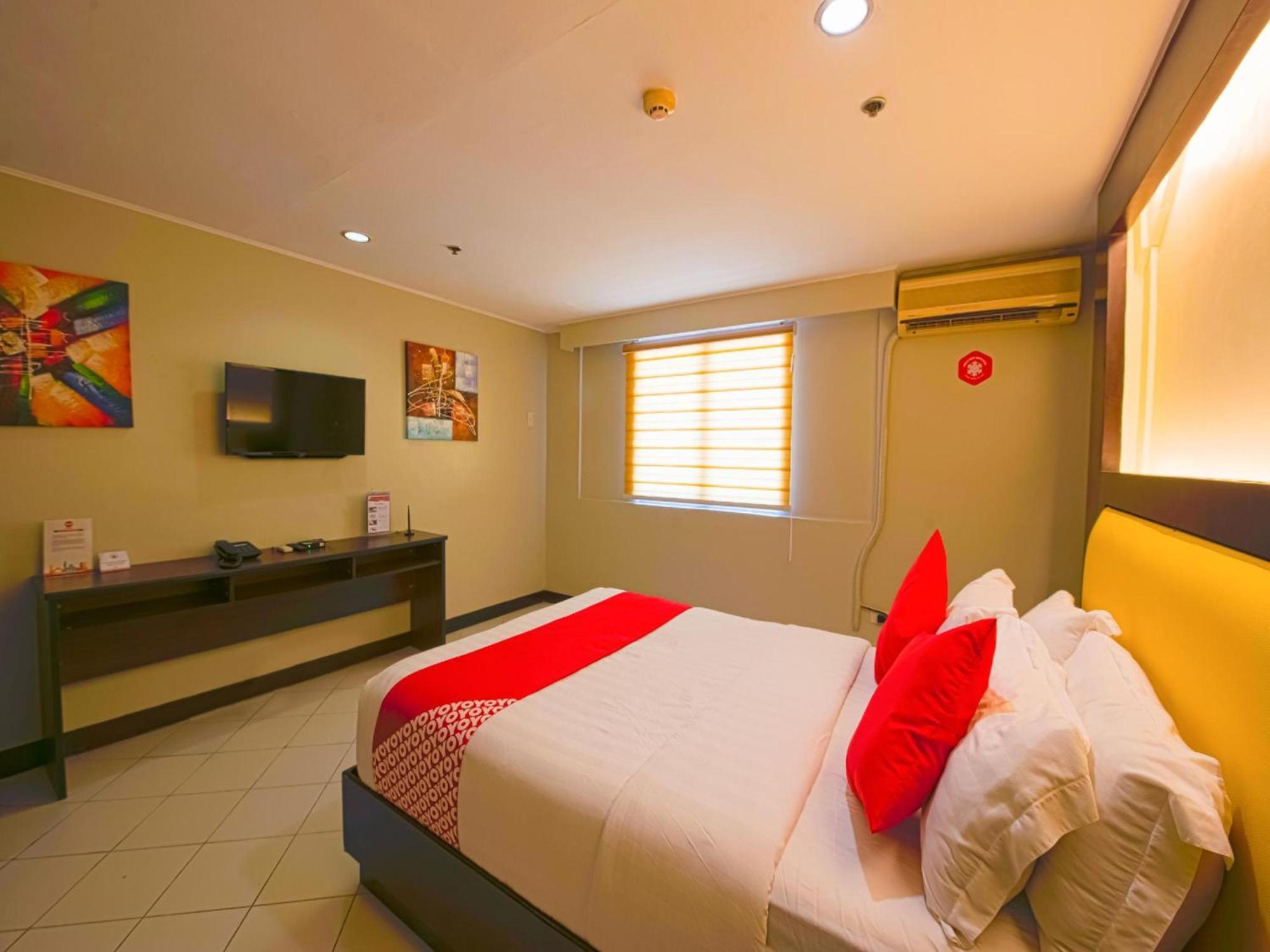 Oyo 115 Northridge Mansions Hotel Quezon City Eksteriør billede