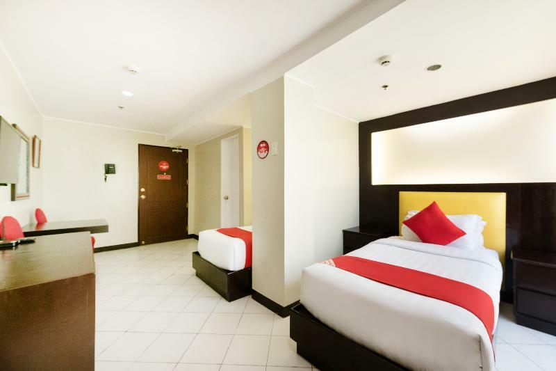 Oyo 115 Northridge Mansions Hotel Quezon City Eksteriør billede